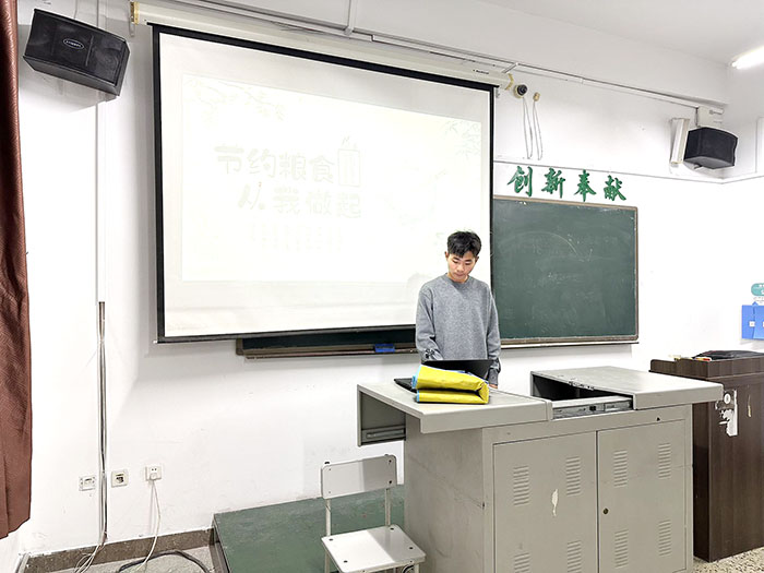 學(xué)生系列活動1.jpg