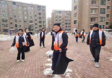 我院組織開展“弘揚(yáng)雷鋒精神 綻放青春風(fēng)采”系列志愿活動(dòng) 新聞(1)339.png 我院組織開展“弘揚(yáng)雷鋒精神 綻放青春風(fēng)采”系列志愿活動(dòng) 新聞(1)339.png