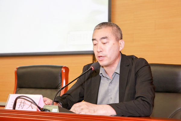 時代楷模曲建武教授來我院作專題報告