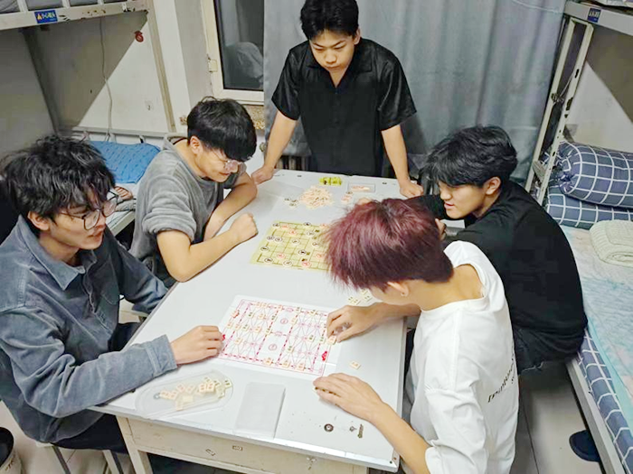 9.智能工程分院開展“一站式”學生社區(qū) “棋逢對手 啟智未來”寢室棋藝大賽.png 9.智能工程分院開展“一站式”學生社區(qū) “棋逢對手 啟智未來”寢室棋藝大賽.png