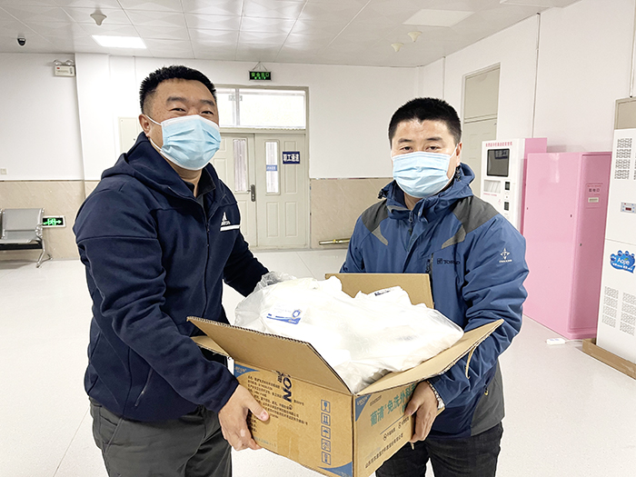 各分工會領(lǐng)取防疫物資1.jpg