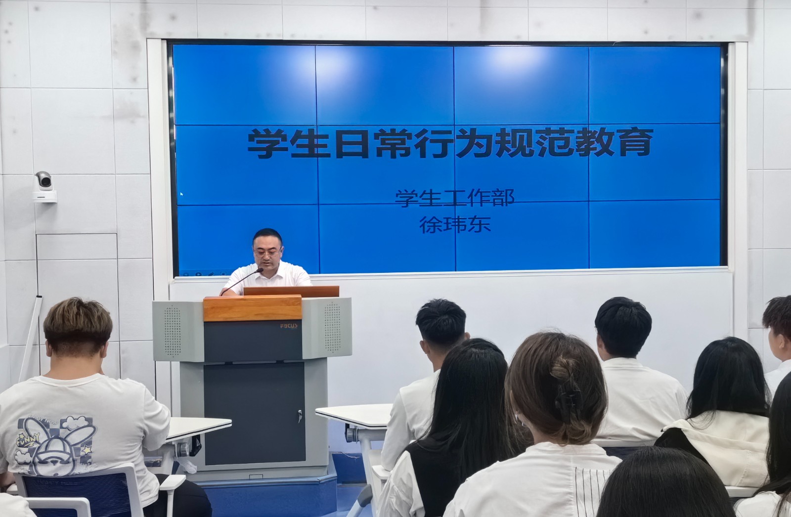 徐瑋東.jpg 徐瑋東.jpg